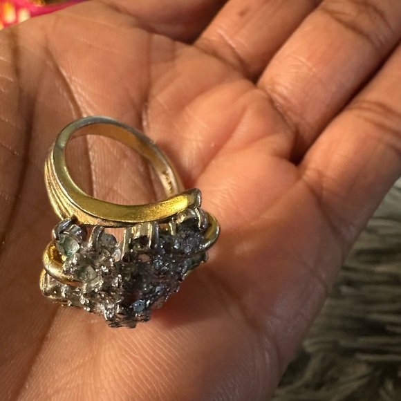 Vintage 18k yellow gold diamond cluster ring w/diamond set in white gold cluster - Picture 4 of 13